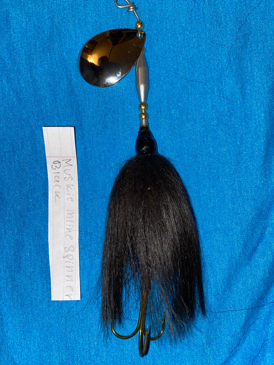 single #8 colorado black layered muskie bucktail