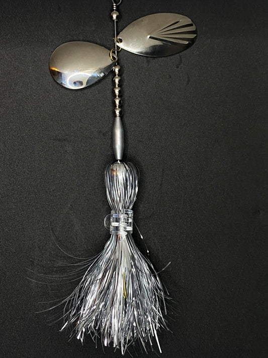 #8 colorado blade #9 fluted Indiana blade stagger tin man muskie bucktail